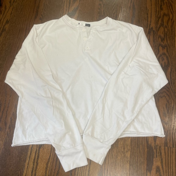 Brandy Melville Long Sleeve Tee - Picture 1 of 1